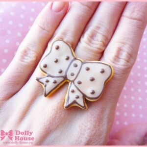 Choco Cookie Bon-Bon Ring by Dolly House