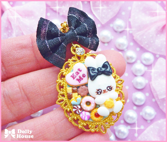 Kawaii Alice in Wonderland Necklace by Dolly House