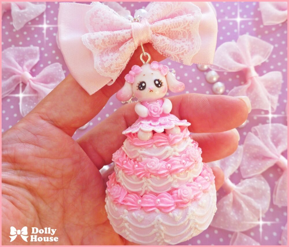 Kawaii Princess Cake Necklace by Dolly House