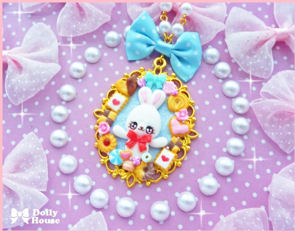 Kawaii Alice in Wonderland Necklace by Dolly House