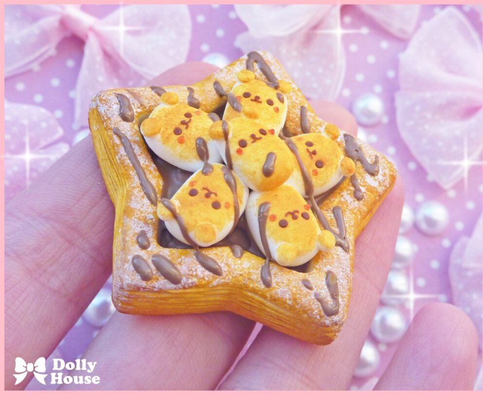 Kawaii Baked Marshmallow Bears Pastry Brooch by Dolly House