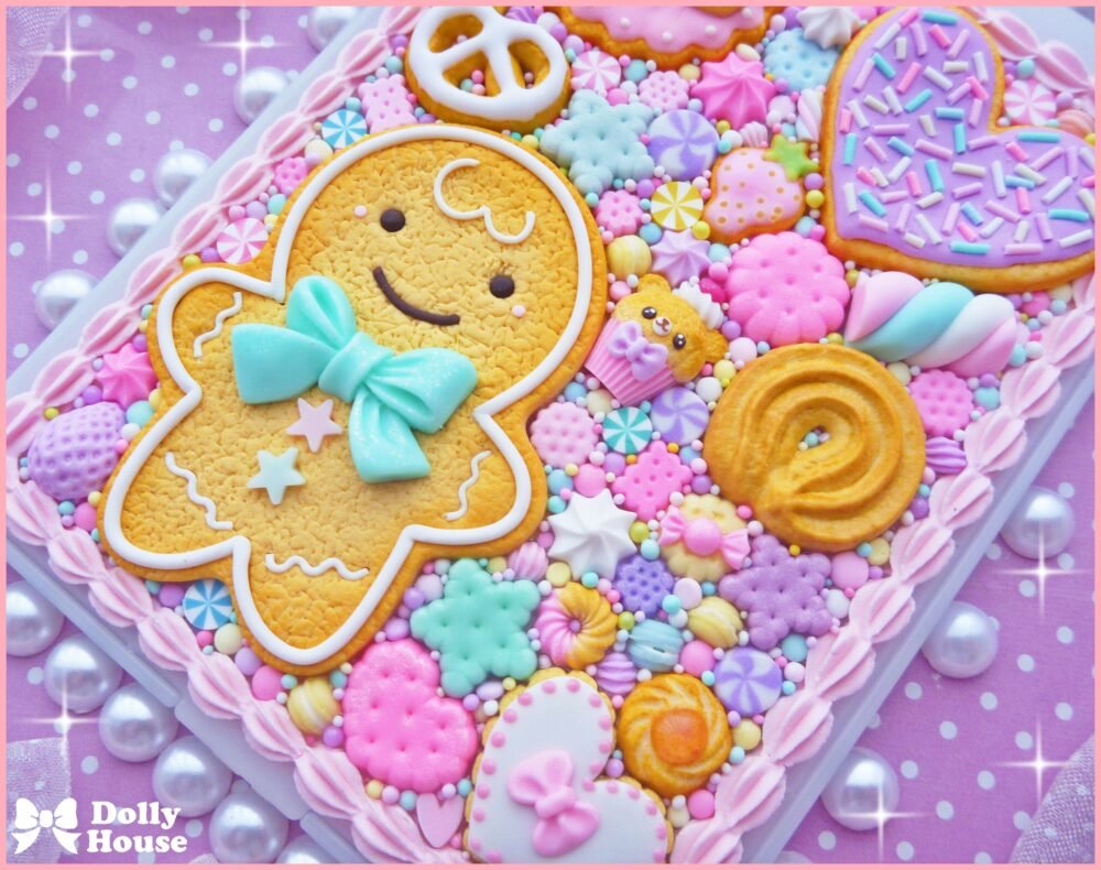 Kawaii Folding Mirror by Dolly House