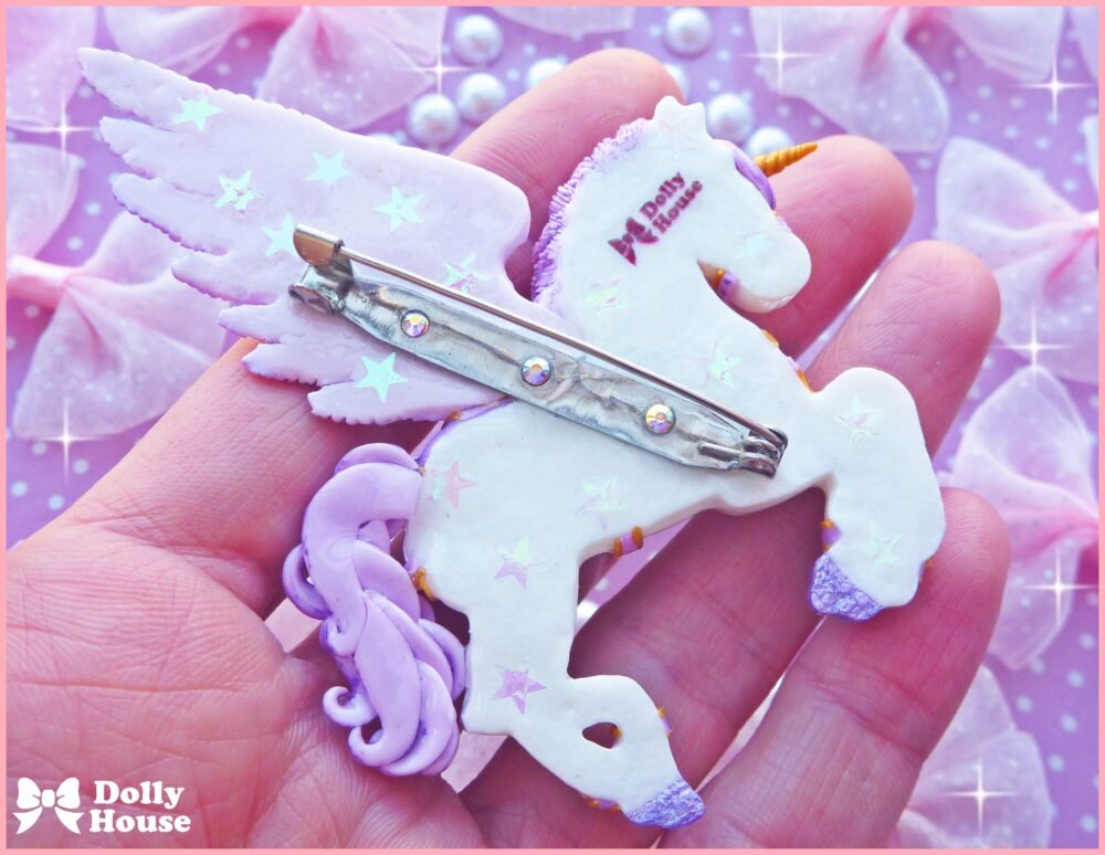 Kawaii Alicorn Brooch by Dolly House 1