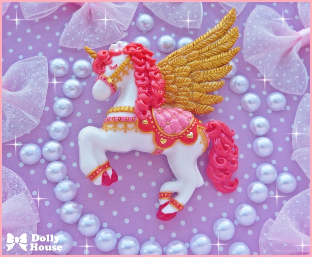 Kawaii Alicorn Brooch by Dolly House 6
