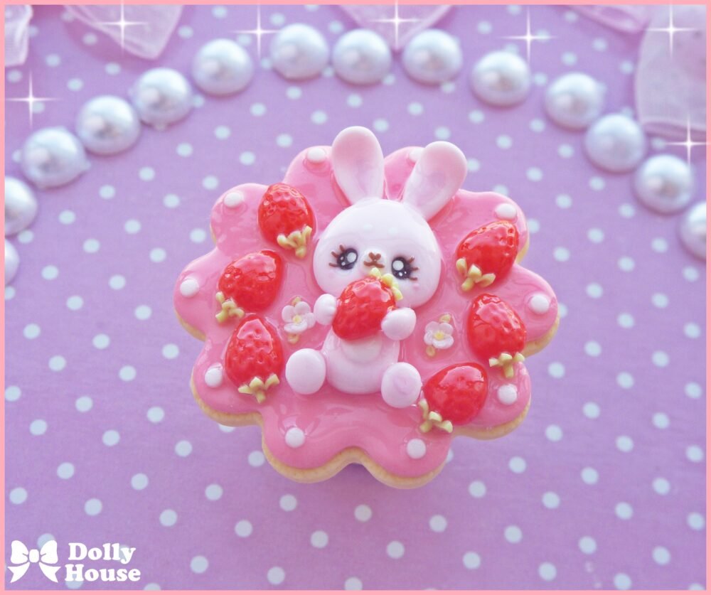 Strawberry&Bunny cookie Ring by Dolly House